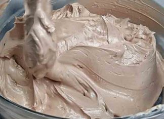 Unt, Lapte Condensat și Nutella - Crema Perfectă pentru Deserturi