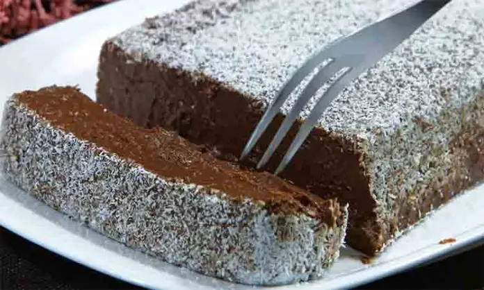 Prăjitură cu Ciocolată - Rețetă Simplă și Delicioasă, Fără Coacere