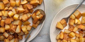 Descoperă cum să gătești cartofi țărănești în stil ardelenesc, o rețetă simplă și savuroasă.