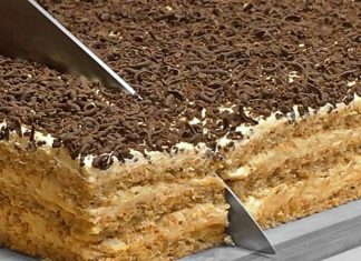 Rețeta Prăjiturii "Vlăduț" cu Nucă: Ingrediente și Preparare