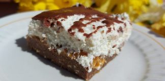 Desert de Vis Fără Coacere: Prăjitura cu Brânză Dulce
