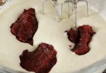 Rețetă Ușoară de Înghețată de Cireșe Făcută Acasă
