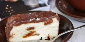 Cheesecake cu Brânză Dulce de Vaci și Stafide: Un Desert Senzațional