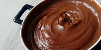 Rețetă Clasică de Ciocolată de Casă cu Lapte Praf și Cacao