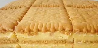 Desert Rapid cu Biscuiți și Cremă - Rețetă Simplă și Delicioasă