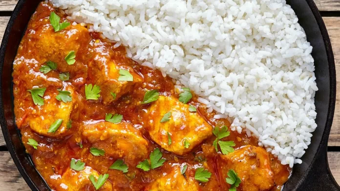 Rețetă Pui Tikka Masala: Cum să Prepari Acasă Celebra Mâncare Indiană