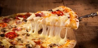 Secretul pentru un Aluat de Pizza Autentic ca în Italia: Trucuri de Bucătari Experți